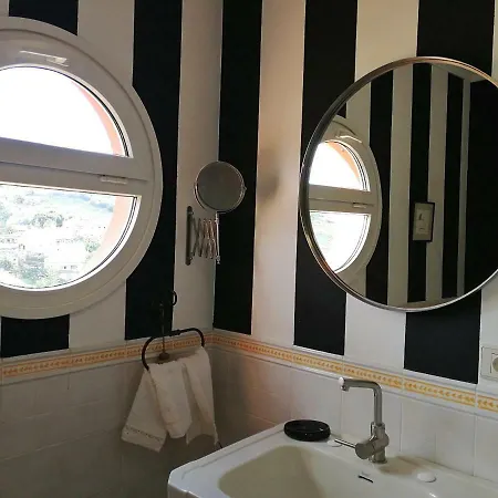 Sweet Dreams Санта-Брихида