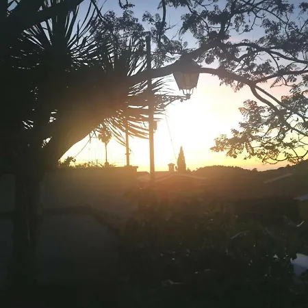 Sweet Dreams Санта-Брихида